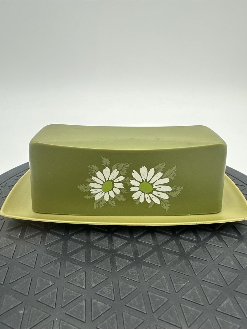 Vtg 1960s Green DAISY Butter Dish Plastic Lustroware Mid Century Kitchen MCM
